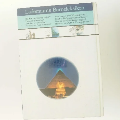 Berømte steder af Lademanns redaktion (Bog)