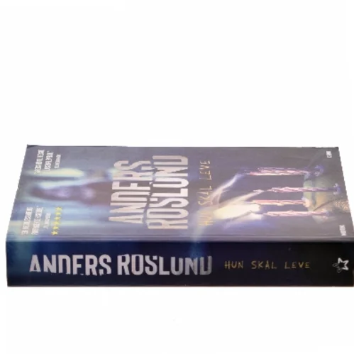 Hun skal leve af Anders Roslund (Bog)