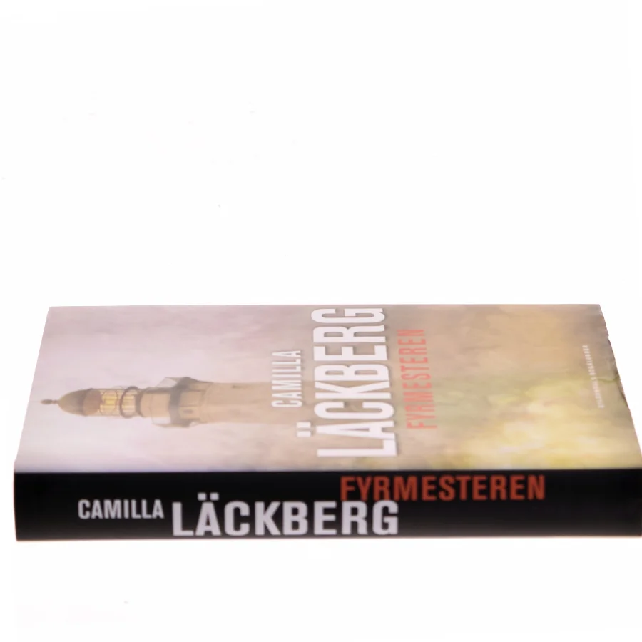 Fyrmesteren : kriminalroman af Camilla Läckberg (Bog)