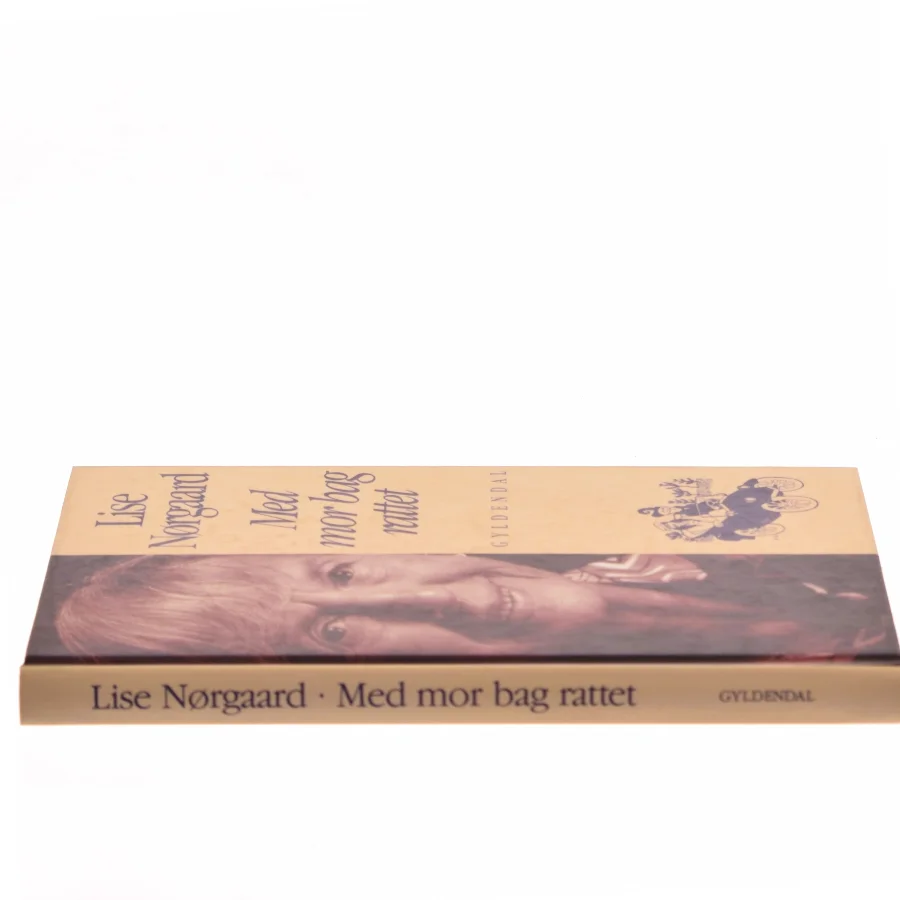 Med mor bag rattet (Ændret udgave) af Lise Nørgaard (f. 1917) (Bog)