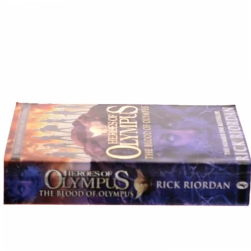 The blood of Olympus af Rick Riordan (Bog)