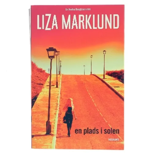 En Plads I Solen af Liza Marklund (Bog)