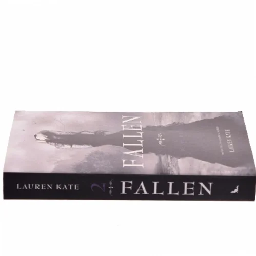 Fallen De udstødte af Kate Lauren (Bog)
