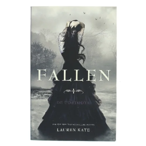 Fallen De udstødte af Kate Lauren (Bog)
