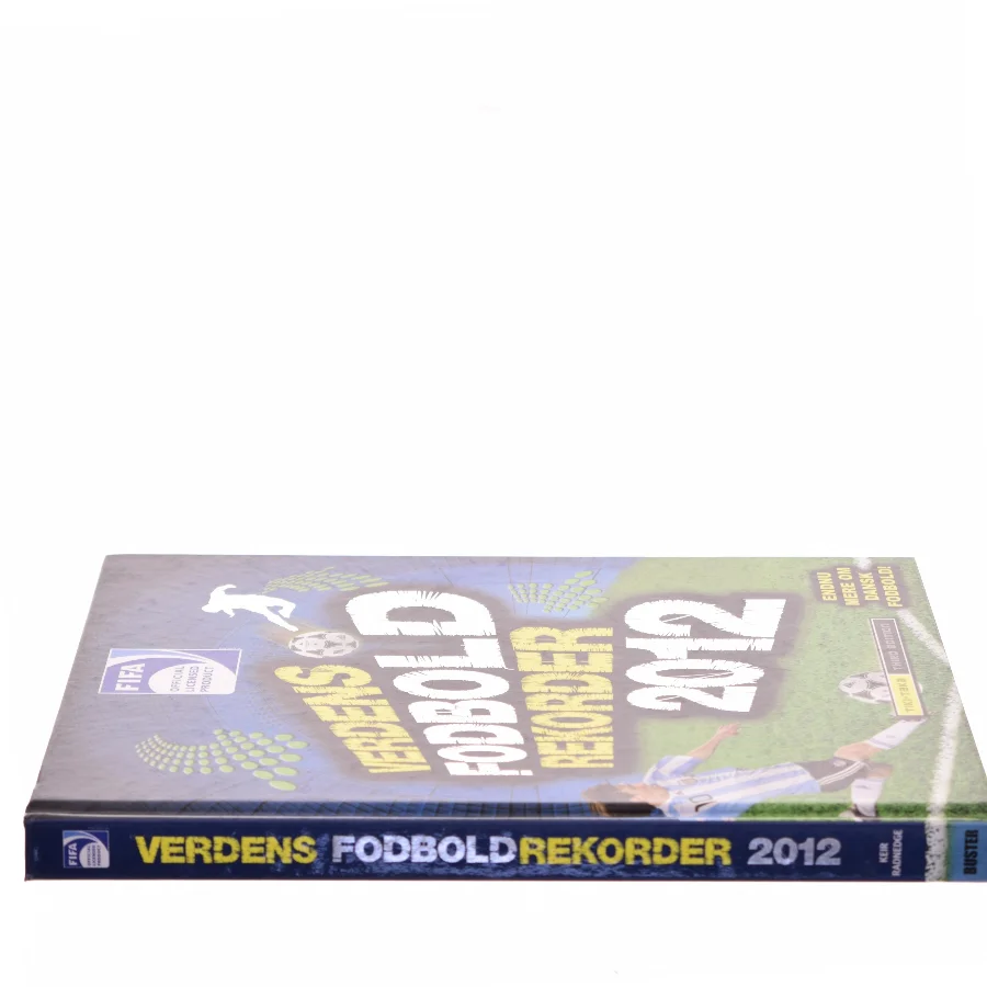 Verdens fodbold rekorder 2012 af Keir Radnedge (Bog)