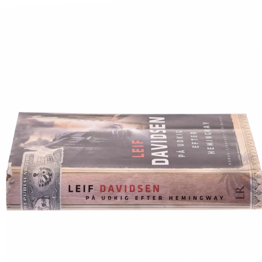 På udkig efter Hemingway af Leif Davidsen (Bog)