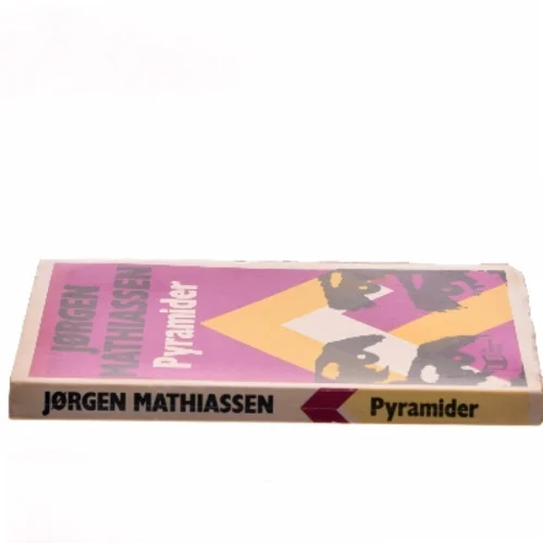 Pyramider af Jørgen Mathiassen (Bog)