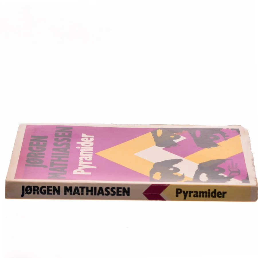 Pyramider af Jørgen Mathiassen (Bog)