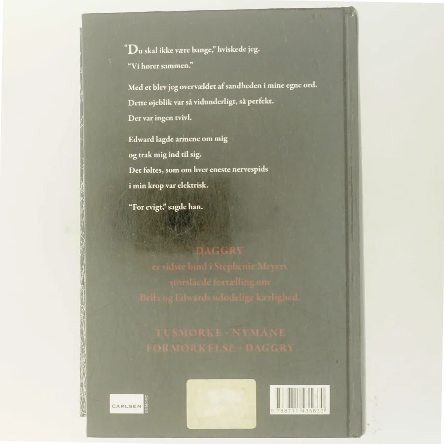 Daggry af Stephenie Meyer (Bog)