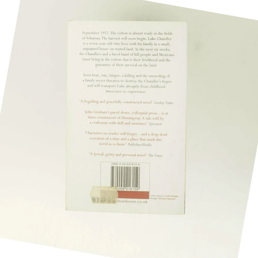 A Painted House by John Grisham af John Grisham (Bog)