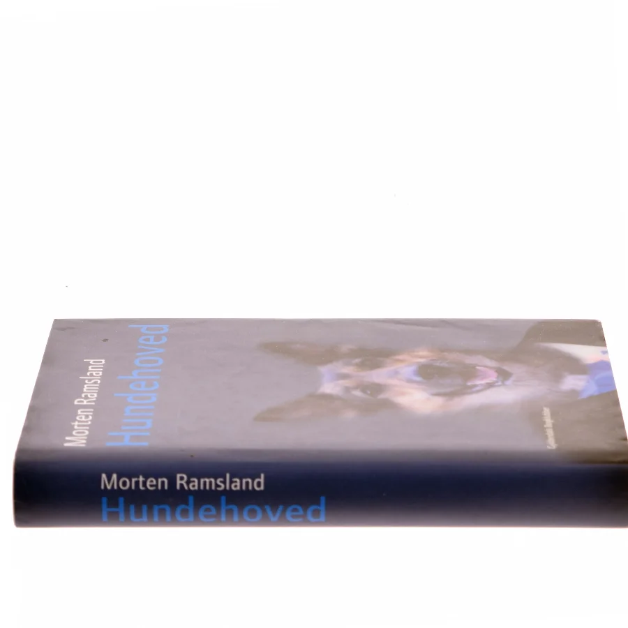 Hundehoved : roman af Morten Ramsland (Bog)
