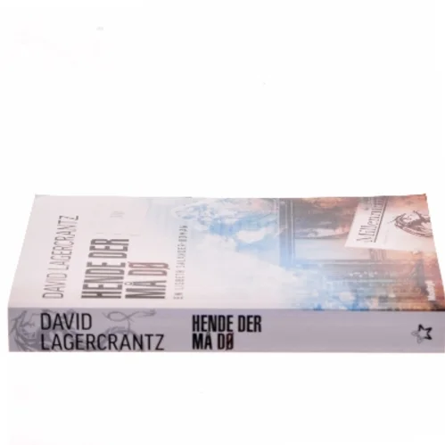 Hende der må dø af David Lagercrantz (Bog)
