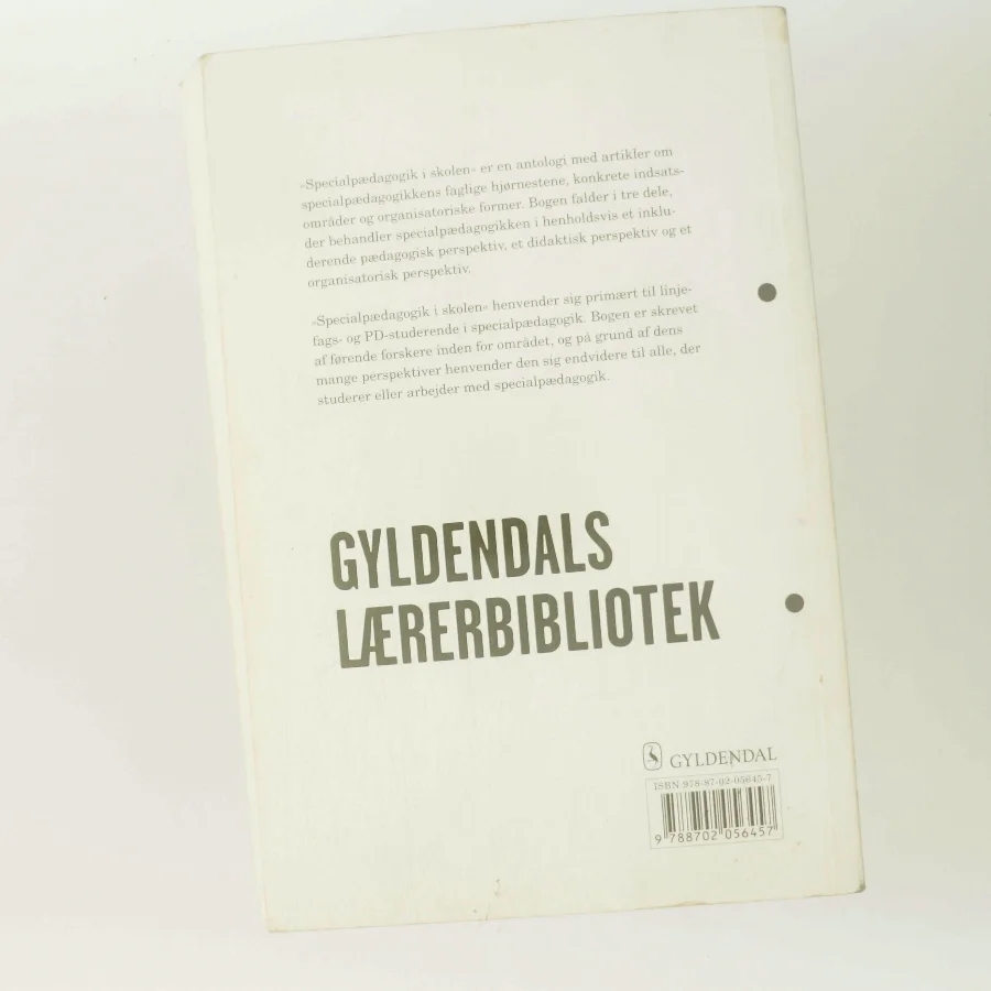 Specialpædagogik i skolen : en grundbog (Bog)