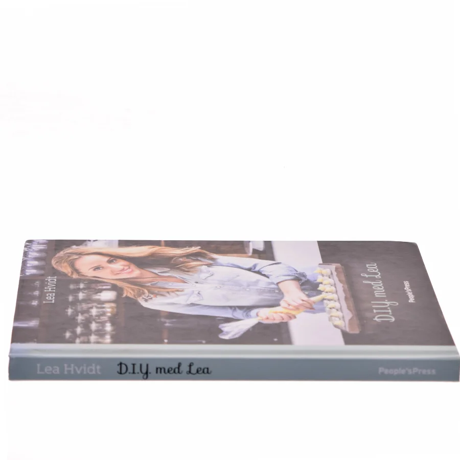 D.I.Y. med Lea af Lea Hvidt (Bog)