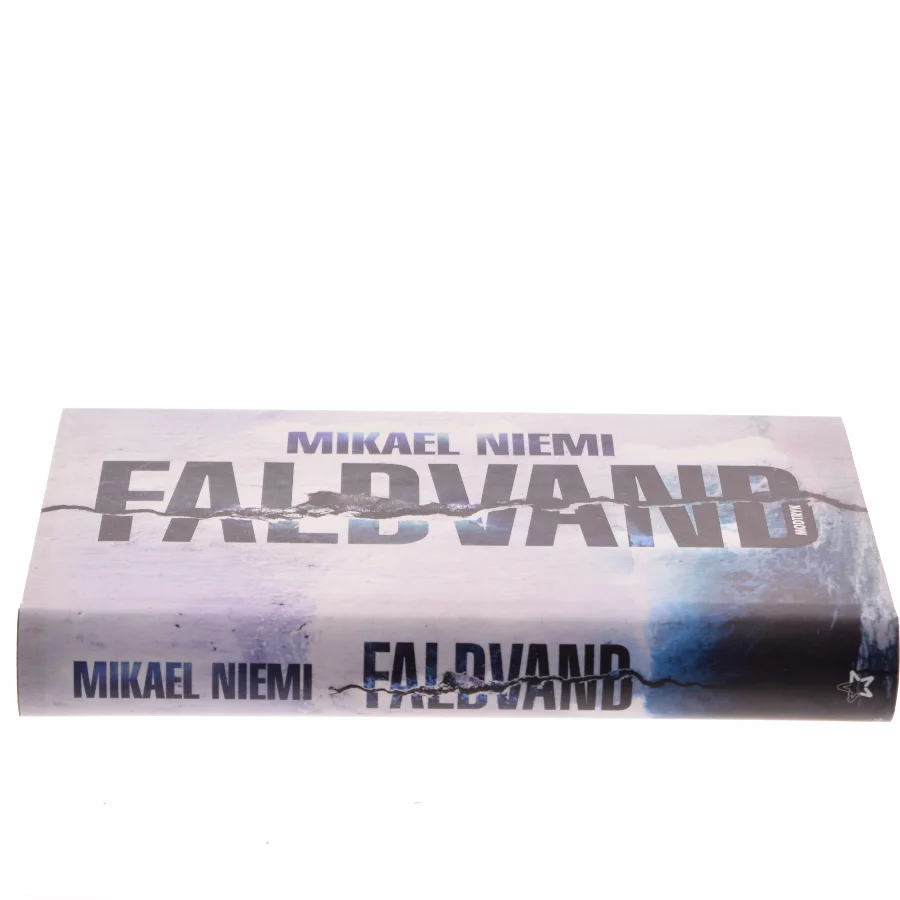 Faldvand af Mikael Niemi (Bog)