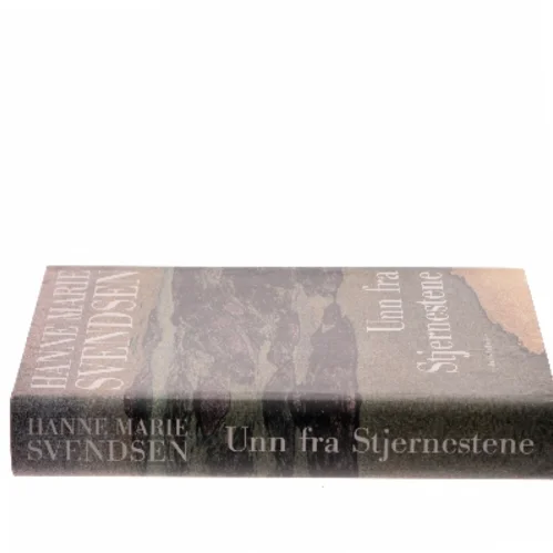 Unn fra Stjernestene : en roman fra det gamle Grønland af Hanne Marie Svendsen (f. 1933) (Bog)