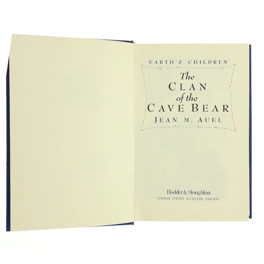 The Clan of the Cave Bear af Jean M. Auel (Bog)