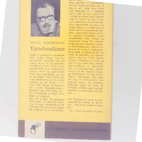 Tjærehandleren af Aksel Sandemose (Bog)