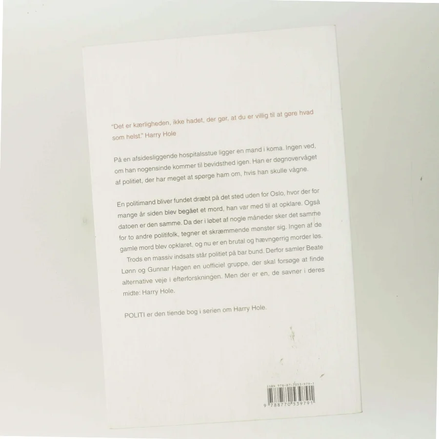 Politi af Jo Nesbø (Bog)