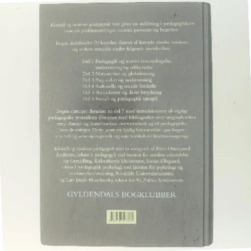 Klassisk og moderne pædagogisk teori (Bog)