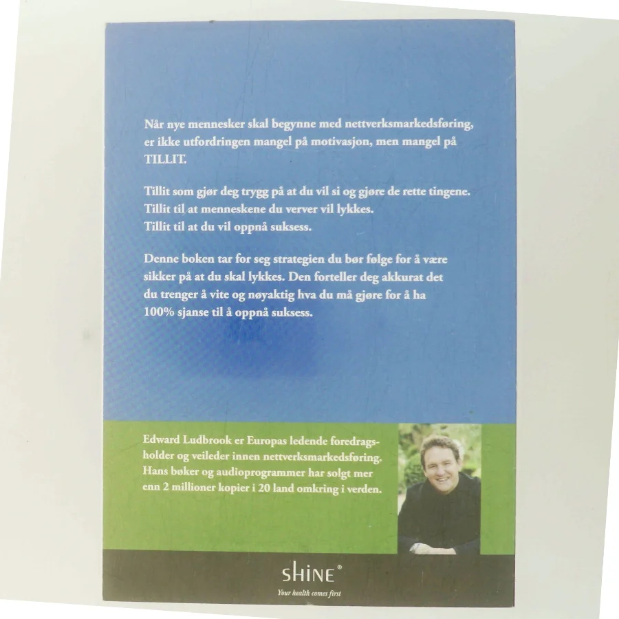 100% SUKSESS – Din guide til suksess i Shine af Edward Ludbrook (Bog)
