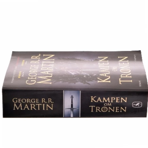 Kampen om tronen af George R.R. Martin (Bog)