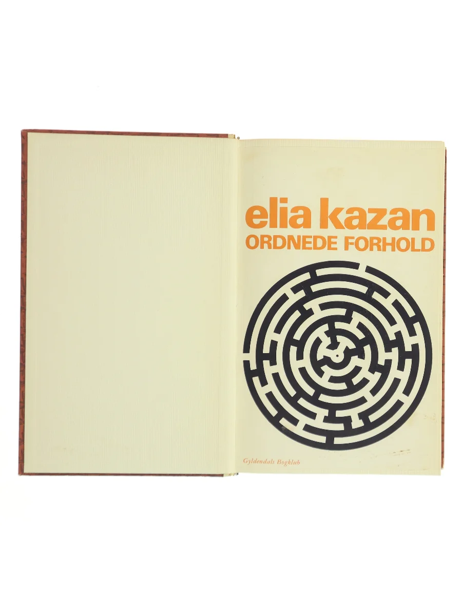 Forsiden af Ordnede forhold af Elia Kazan