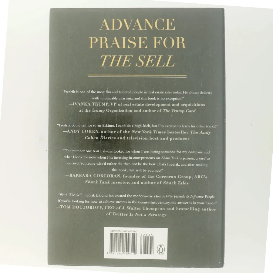The sell : the secrets of selling anything to anyone (Bog)