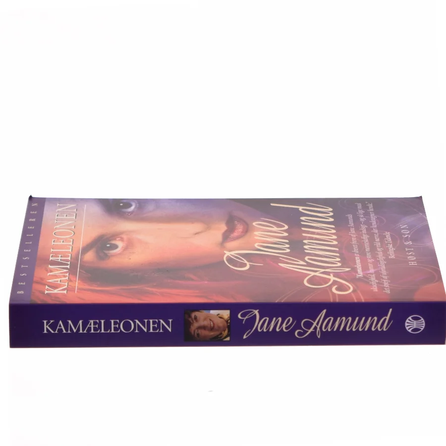 Kamæleonen : roman om en kvinde, der er farlig for mænd, men farligst for sig selv af Jane Aamund (Bog)