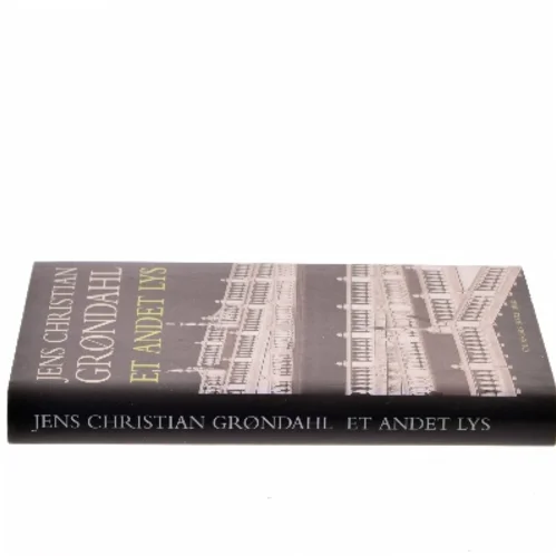 Et andet lys : roman af Jens Christian Grøndahl (Bog)