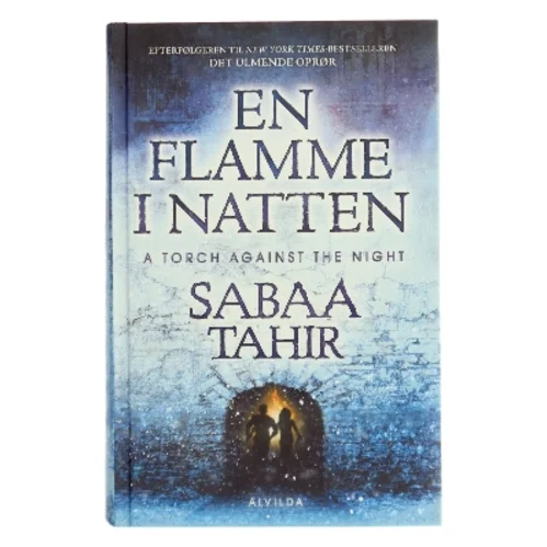 En flamme i natten af Sabaa Tahir (Bog)