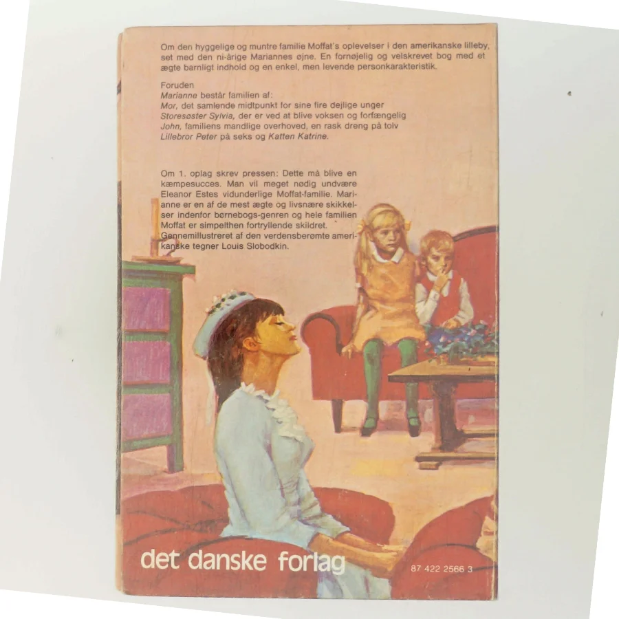 Marianne i midten af Eleanor Estes (Bog)