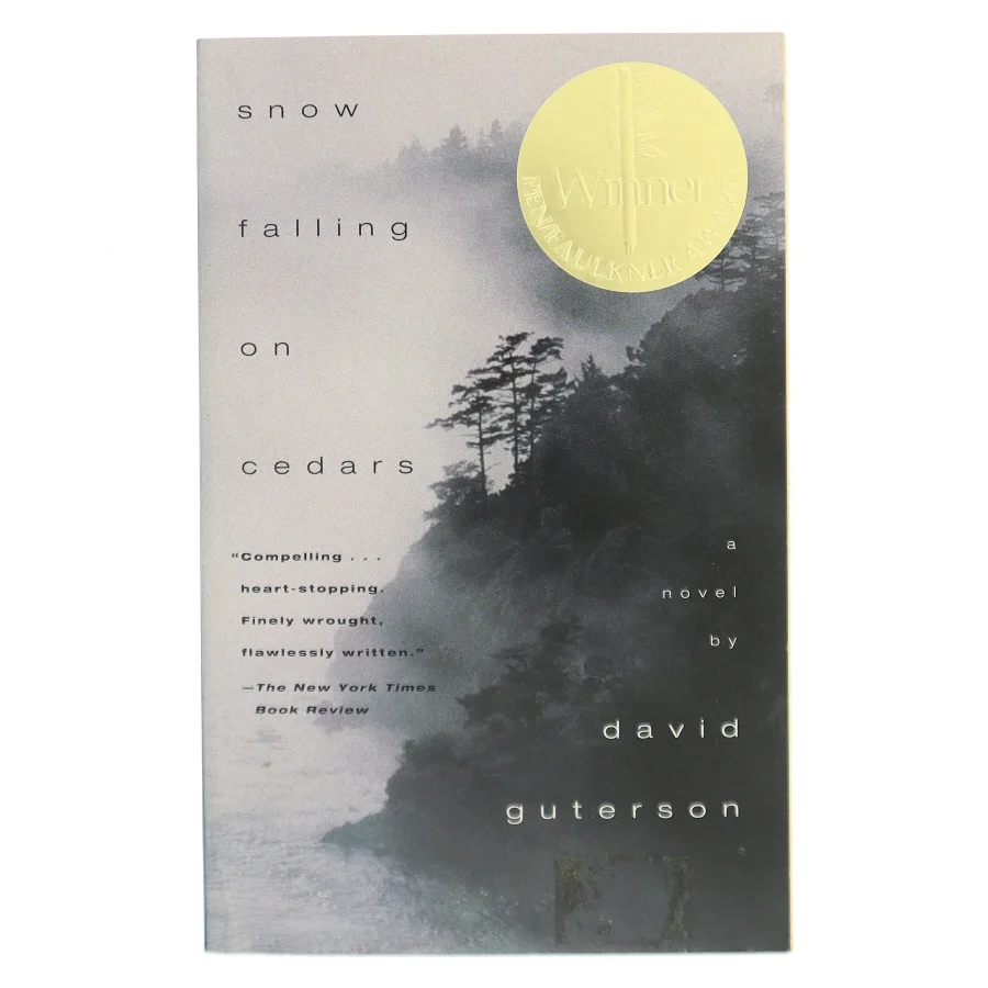 Snow falling on cedars af David Guterson (Bog)