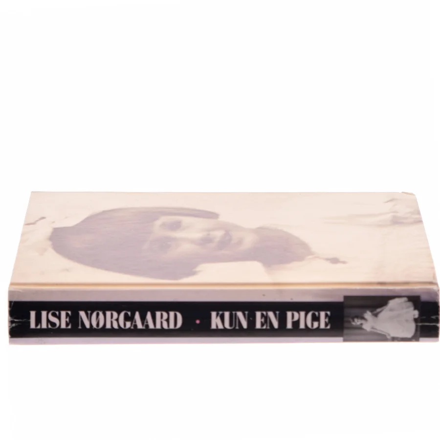 Kun en pige af Lise Nørgaard (Bog)