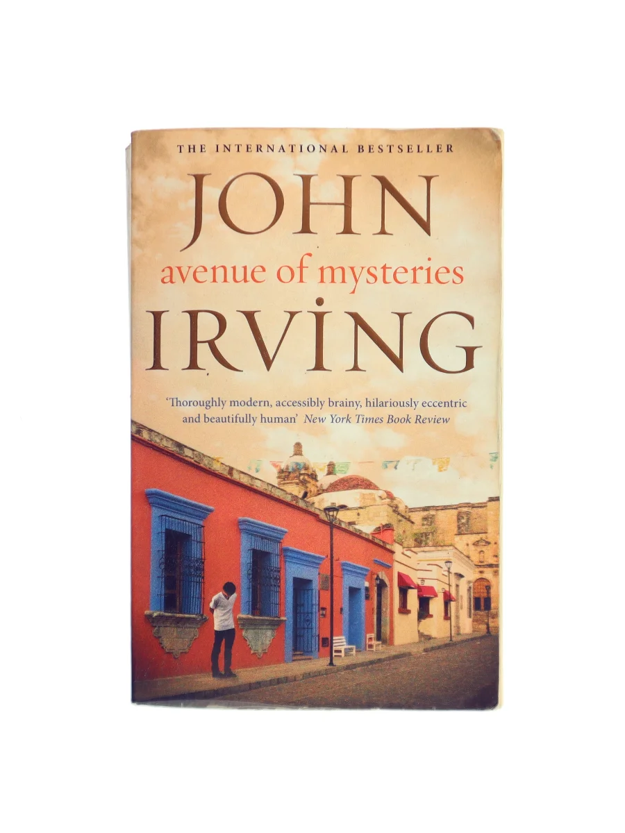 Forsiden af Mysteriernes Allé af John Irving