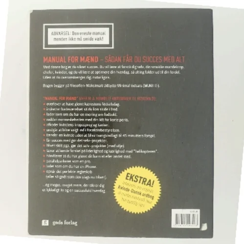 Manual for mænd : sådan får du succes med alt af Jakob Vølver (f. 1975) (Bog)