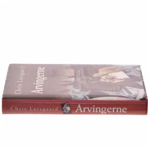 Arvingerne af Chris Larsgaard (Bog)
