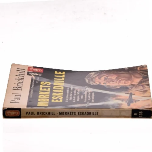 Mørkets eskadrille af Paul Brickhill (Bog)