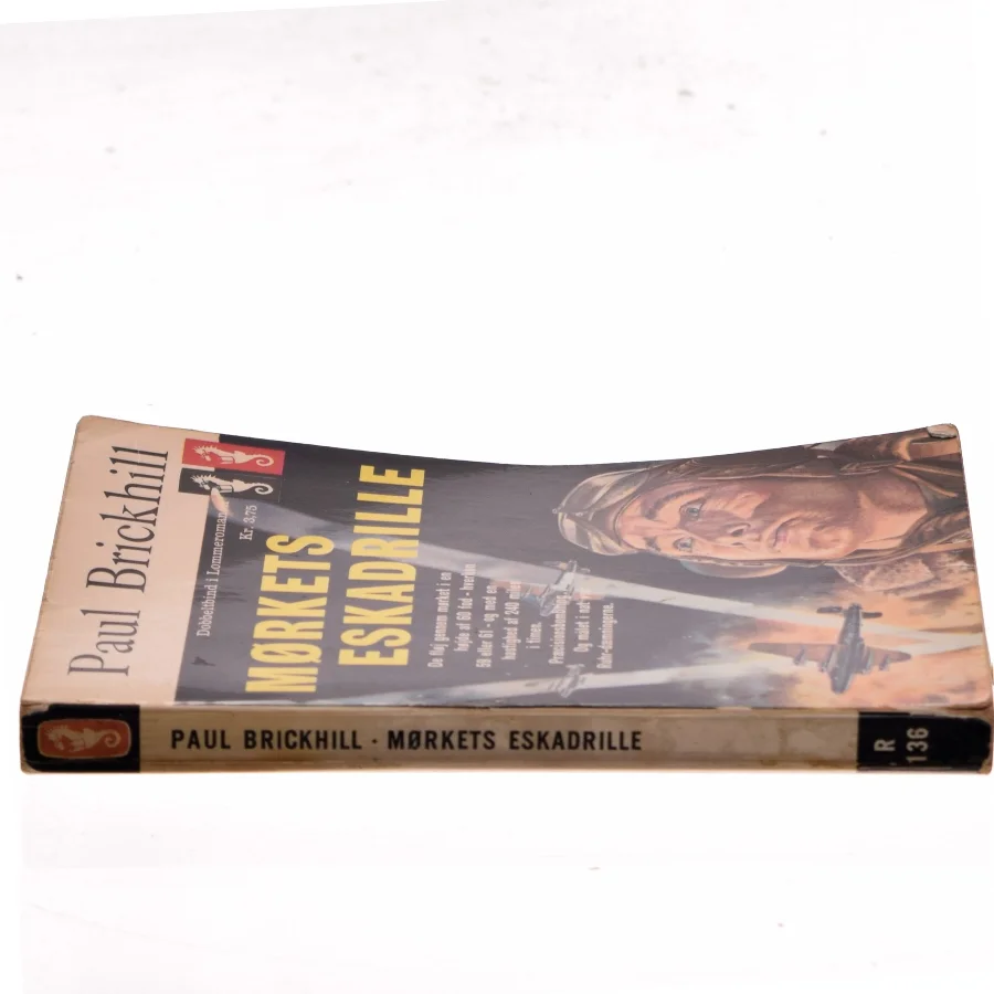 Mørkets eskadrille af Paul Brickhill (Bog)