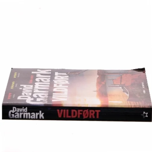 Vildført : krimi af David Garmark (f. 1972) (Bog)