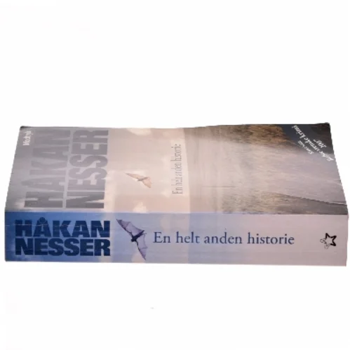 En helt anden historie af Håkan Nesser (Bog)