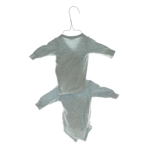 Langærmet bodystockings fra Müsli (2 styk) (str. 44 /0-1 mdr.) fra Müsli (str. 44 / 0-1 mdr.)
