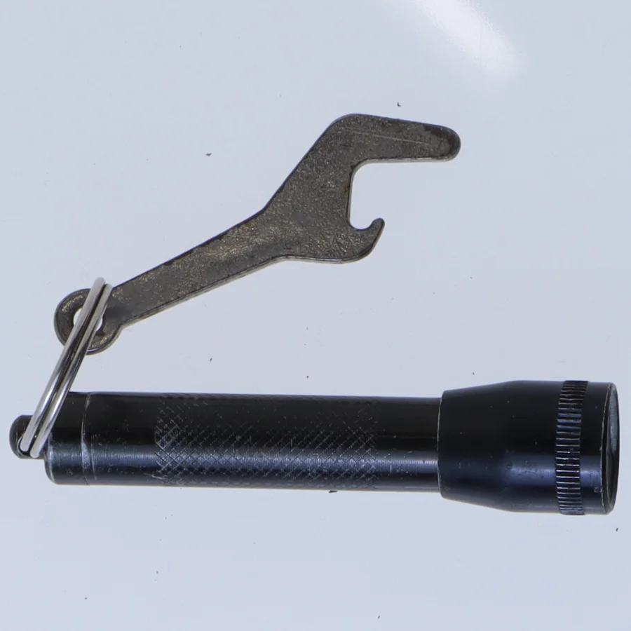 Mini lommelygte med oplukker (str. 8 cm)