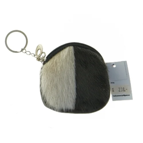 Punge med nøglering i pels (str. 10x9,5 cm)