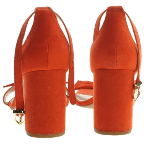 Røde H&M højhælede sandaler fra H&M (str. 38 )