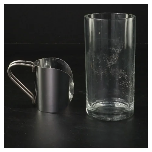 Glas med aftagelig hank (str. Ø 6x12,5 cm)