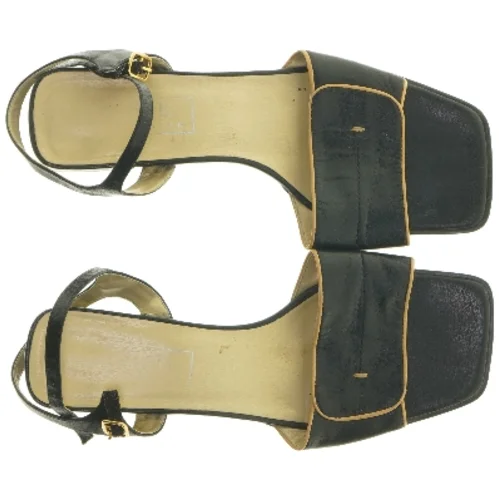 Sort hælsandal (str. 41 )