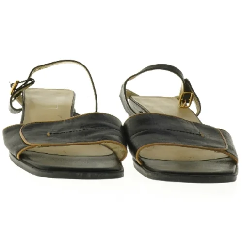 Sort hælsandal (str. 41 )