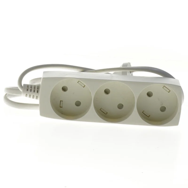 Stikdåse med 3 udtag fra Elworks (str. 160 cm)