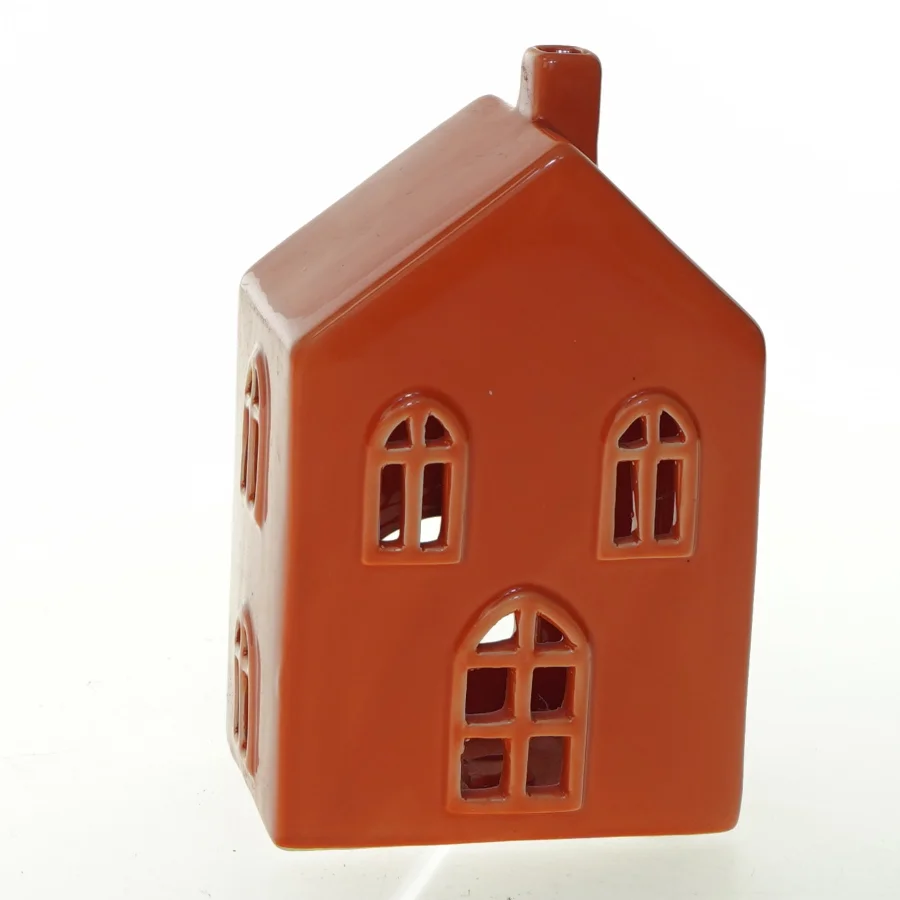 Keramikhus til fyrfadslys (str. 17x10,5x7 cm)